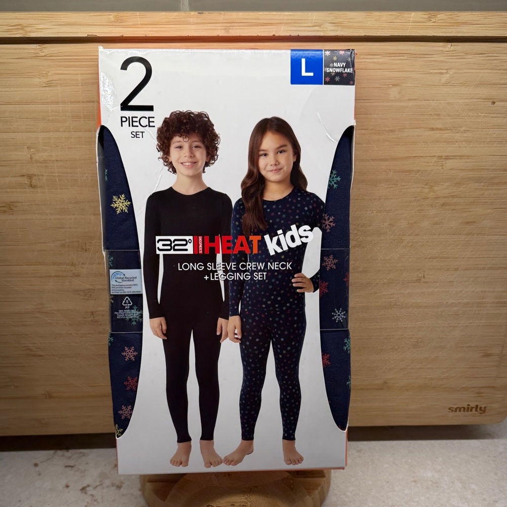 32 Degrees Heat Kids Snowflake Long Sleeve Set NIB Size Large 12/14